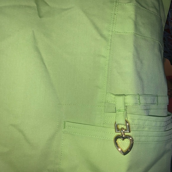 -SOLD- Heartsoul Cute Scrubs Bundle - Picture 7 of 12